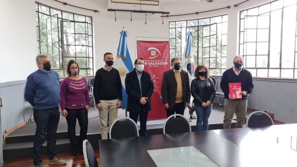 Centros comerciales abiertos potencian el sector comercial en la ciudad capitalina