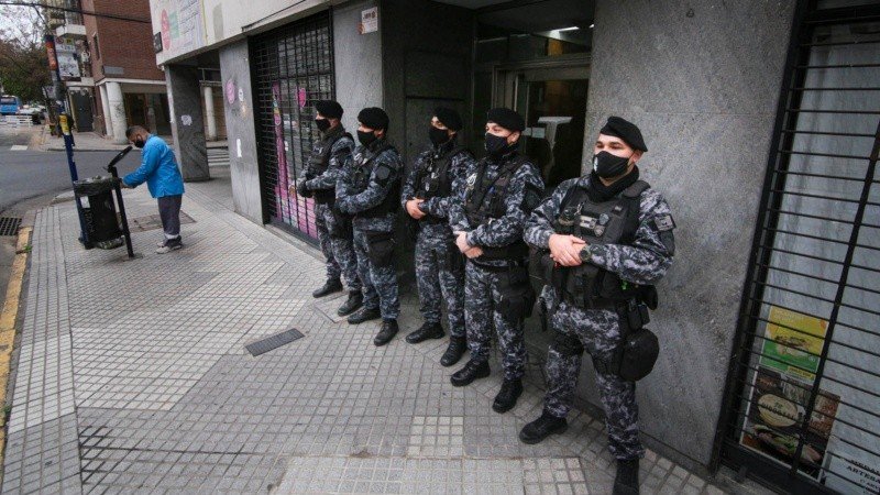 Múltiples allanamientos en Rosario por una causa internacional de pornografía infantil