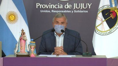 “Tal vez tomemos medidas de restricción de circulación y bajemos las juntadas a 10 personas”