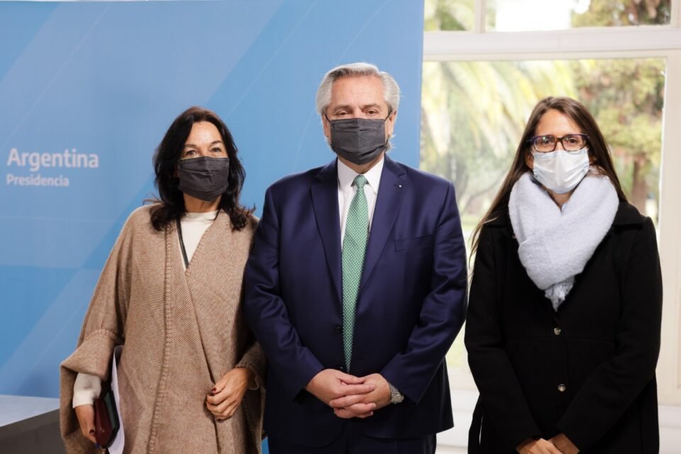 Alberto Fernández y Elizabeth Gómez Alcorta participaron del cierre del Foro Generación Igualdad