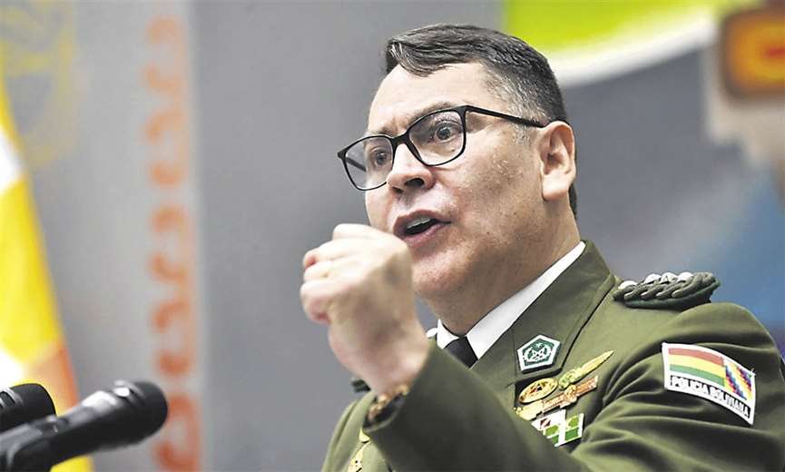 Policía Boliviana confirma que armamento enviado desde Argentina continúa en sus depósitos