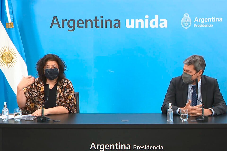 El Gobierno anunció la vuelta del público a las canchas de fútbol