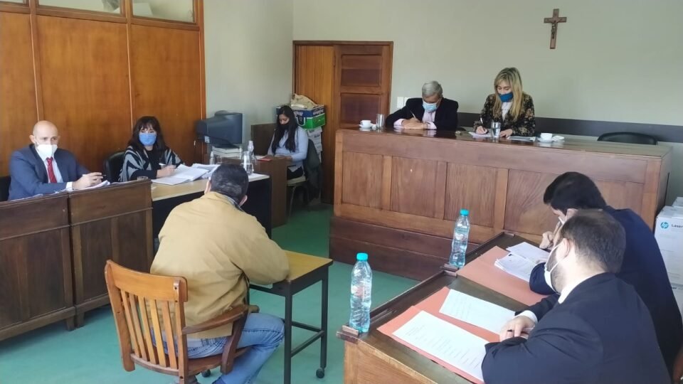 Condenan a un hombre a 9 años de prisión por abusar sexualmente de dos niñas con las que convivia