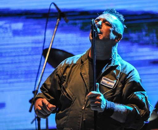 Bajaron a Iorio para cantar el himno, por fuerte rechazo en redes sociales