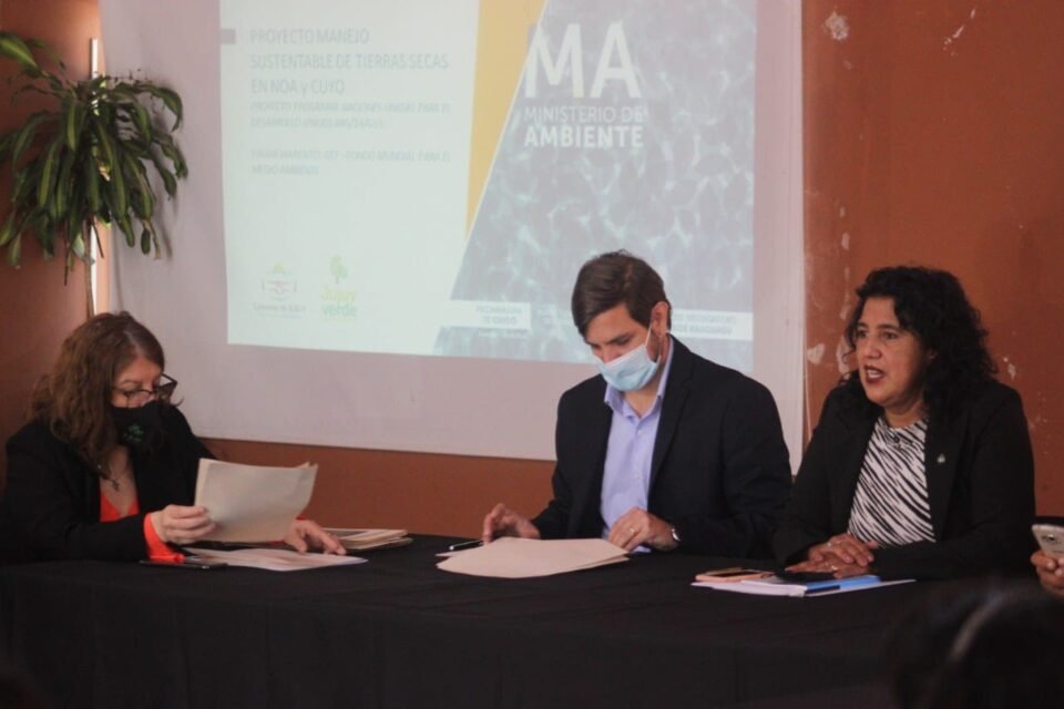 Se conformó la Mesa Multisectorial Provincial, entre el Gobierno, la UNJU, y empresas privadas