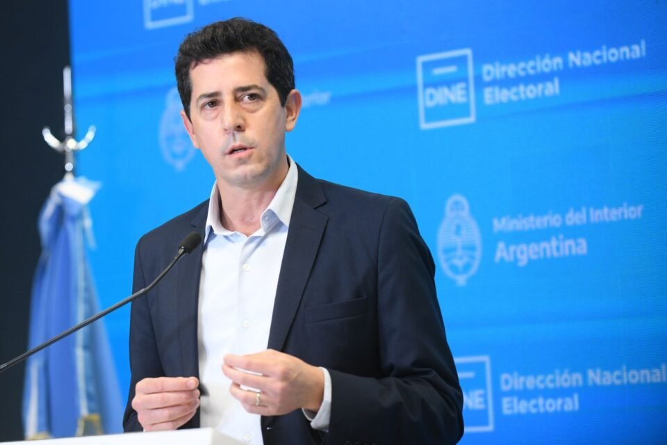 Renunció el Ministro del Interior, Wado de Pedro