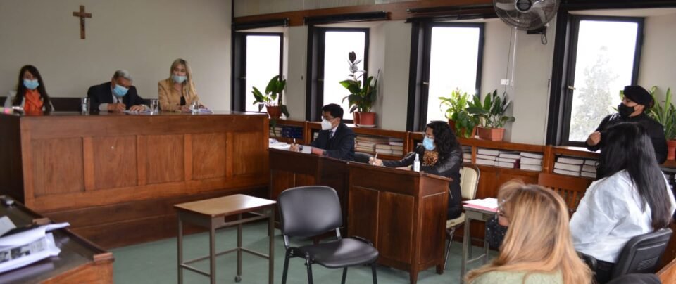 Condenaron a prisión condicional a dos mujeres de la organización Tupac Amaru