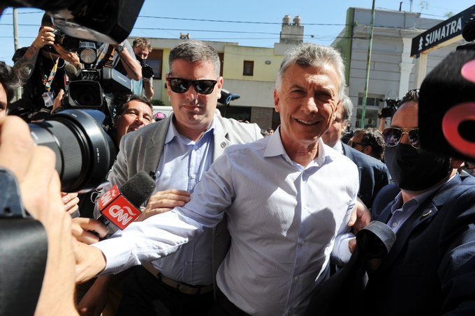 Macri se presenta ante la justicia