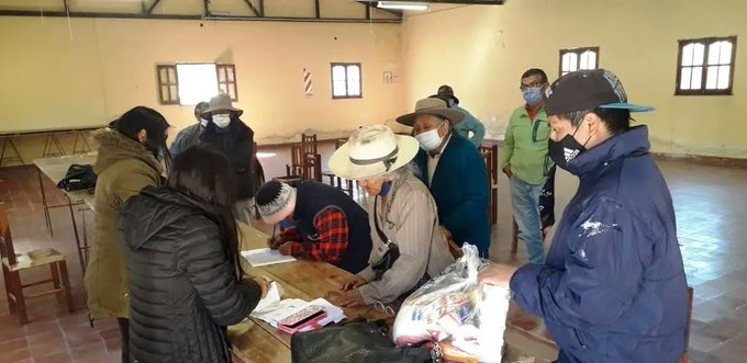 Adultos mayores: cuidar la salud desde la alimentación