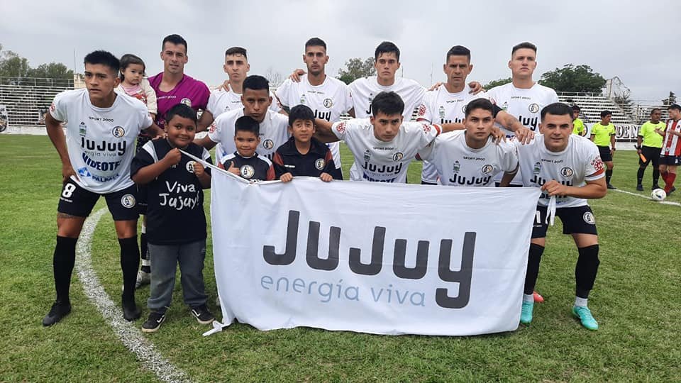 Zapla superó a Nieva y es líder en el Regional