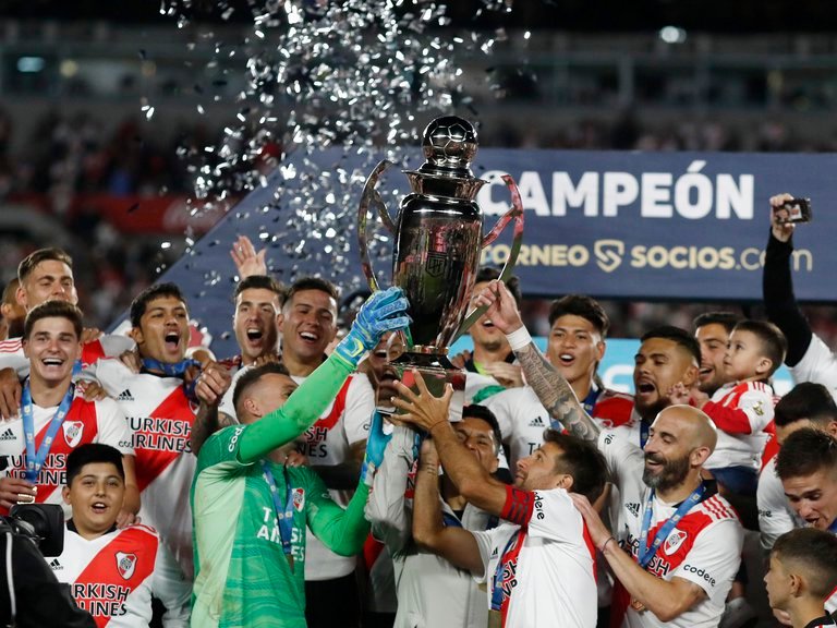 River se consagró campeón tres fechas antes