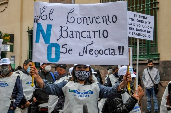 Se levantó el paro de los bancarios