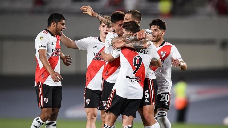 Talleres empató y festeja River