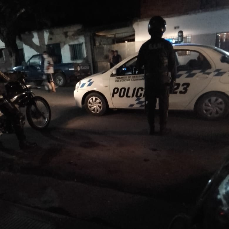 Asesinaron a un hombre por defender a una mujer