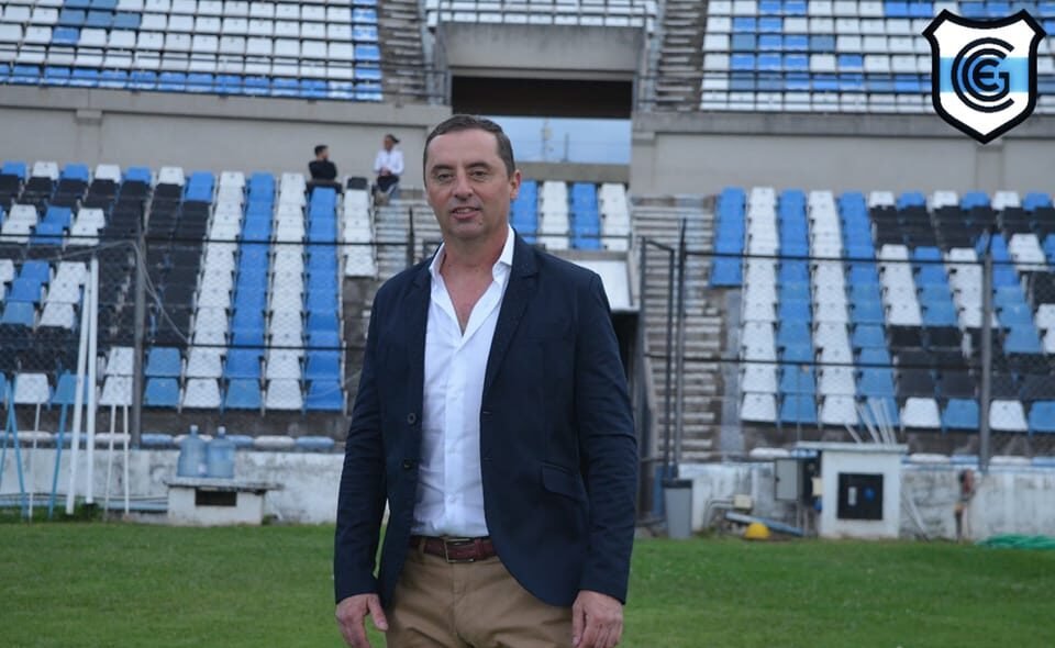 Cristian Molins fue presentado como nuevo entrenador en Gimnasia de Jujuy