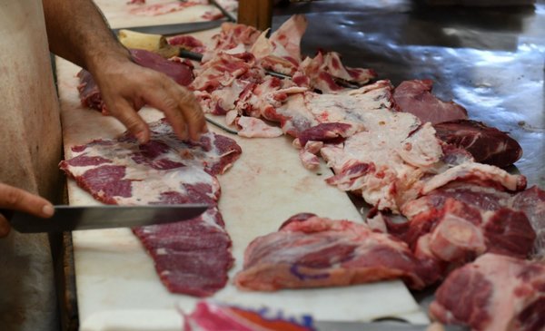 El Gobierno Nacional prohibió exportar 7 cortes de carne hasta fines del 2023