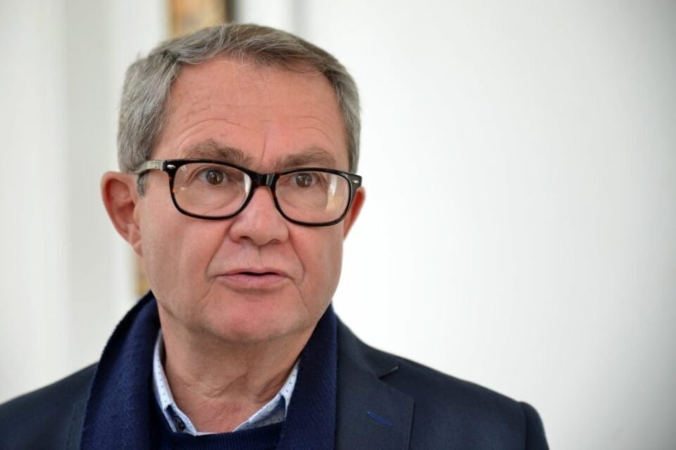 Respaldo a Morales y su posición ante las conversaciones por la deuda