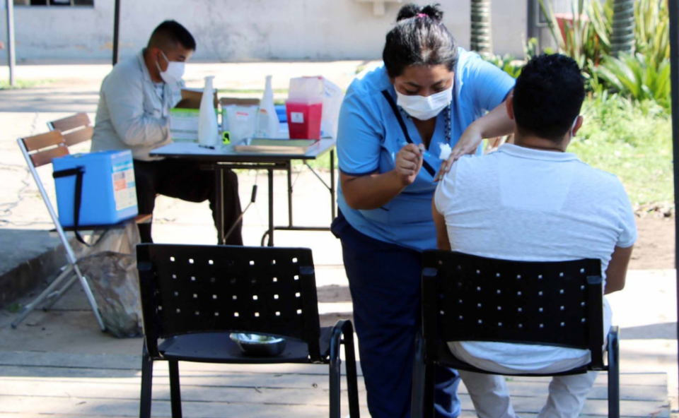 Este sábado habrá vacunación en el edificio municipal capitalino