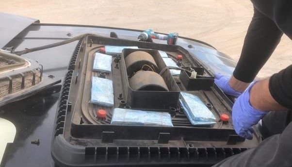 PASO DE JAMA: secuestraron 75 mil dólares que transportaban ocultos