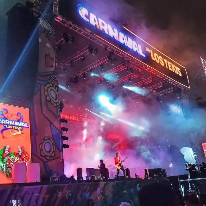 Gran arranque del «Carnaval de los Tekis»