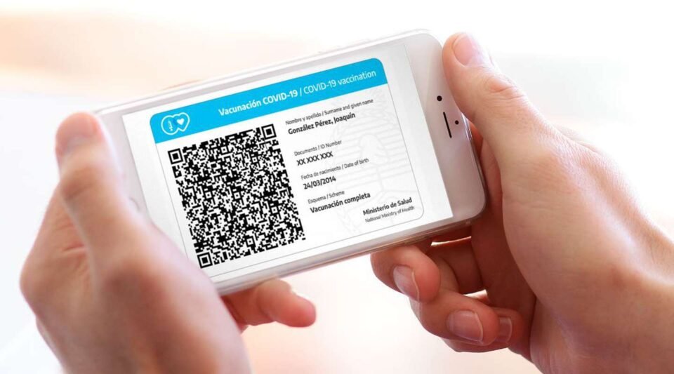 Padres ya pueden acceder a la credencial digital de vacunación de sus hijos