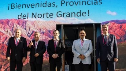 Morales instala en Dubái la oferta exportadora de la región