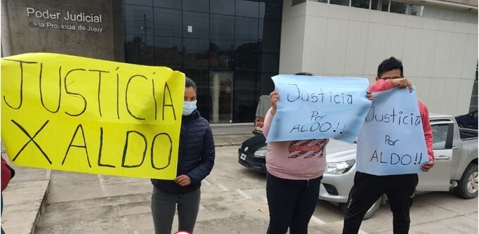 Aldo García fue arrojado con vida al pozo con agua