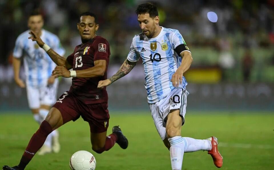 Argentina enfrenta a Venezuela por la penúltima fecha de eliminatorias