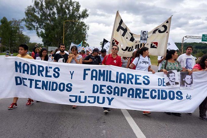 Masiva convocatoria para conmemorar 46 años de la última dictadura