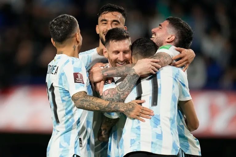 La Selección Argentina derrotó a Venezuela en La Bombonera