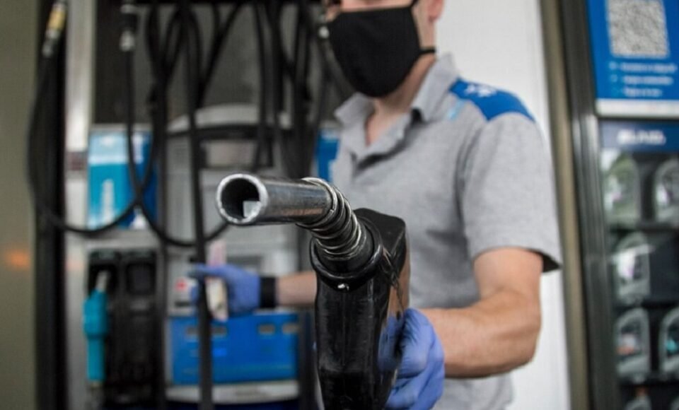 A partir de este lunes el combustible sube un 9,5%