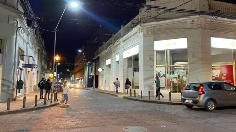 Jujuy comprará 53 mil luminarias LED para toda la provincia