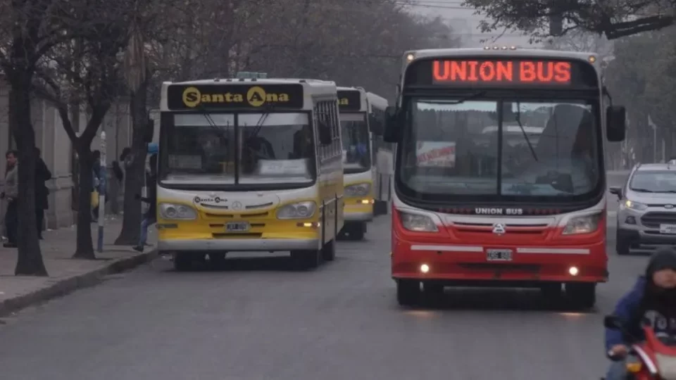 Desde el lunes aumenta el boleto del transporte público
