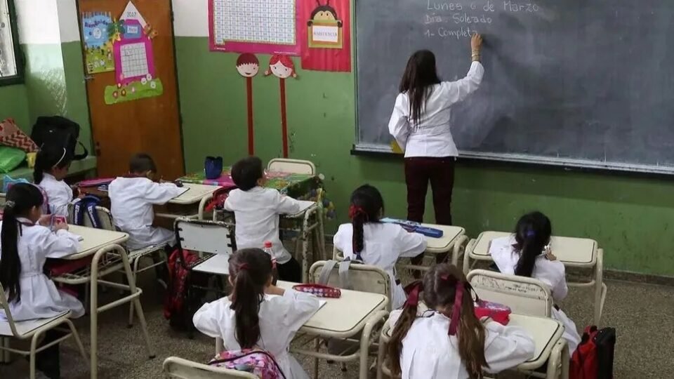 Buscan regularizar las cooperadoras escolares de Jujuy