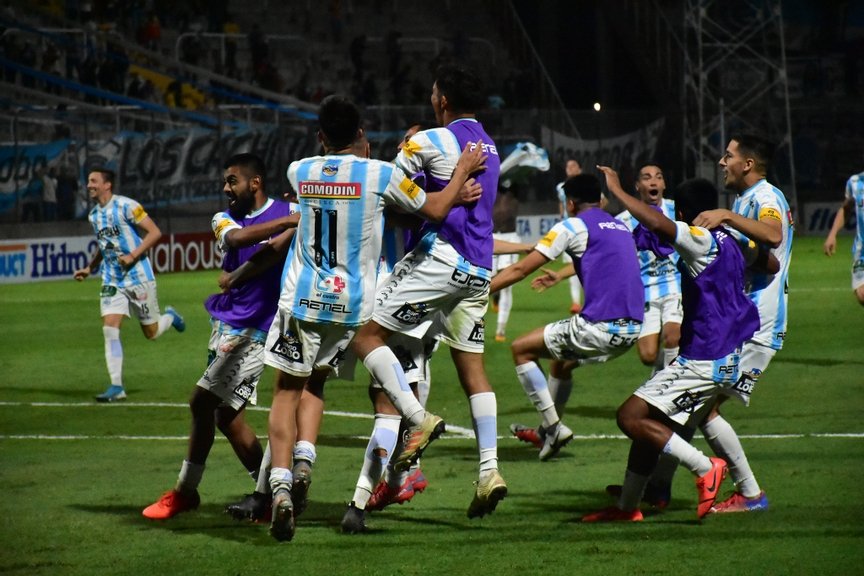 El Lobo avanzó de ronda en la Copa Argentina