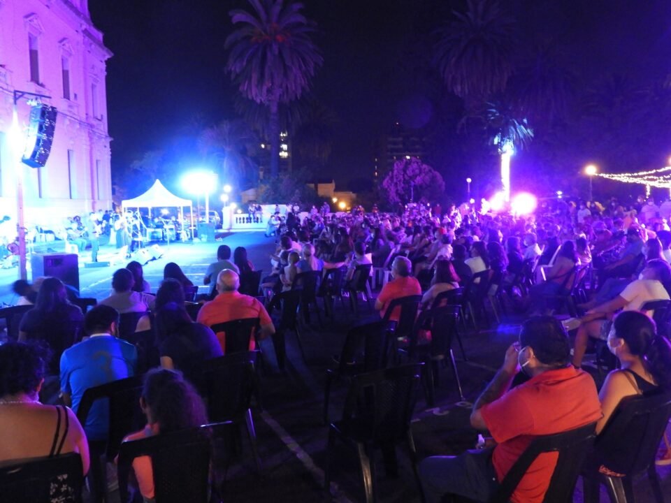 Recrearán el 25 de Mayo en la Plaza España