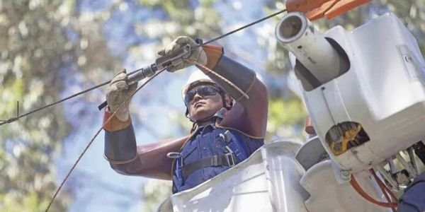 Por caída de una torre de energía, varios pueblos de la Puna están sin luz