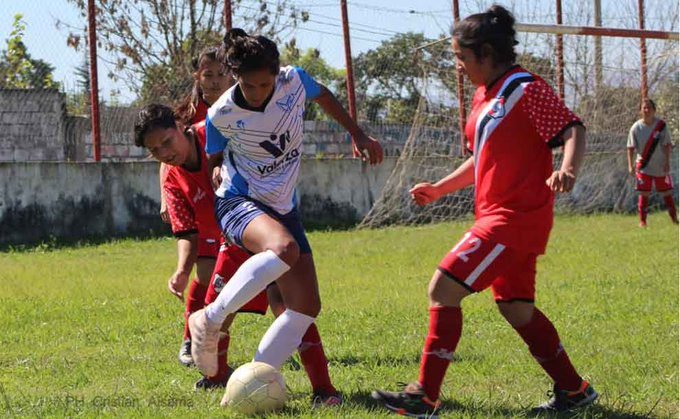 Este domingo se juega la fecha 14 del Centenario femenino