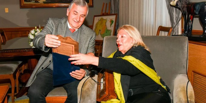 Gerardo Morales se mostró con Elisa Carrió en Jujuy