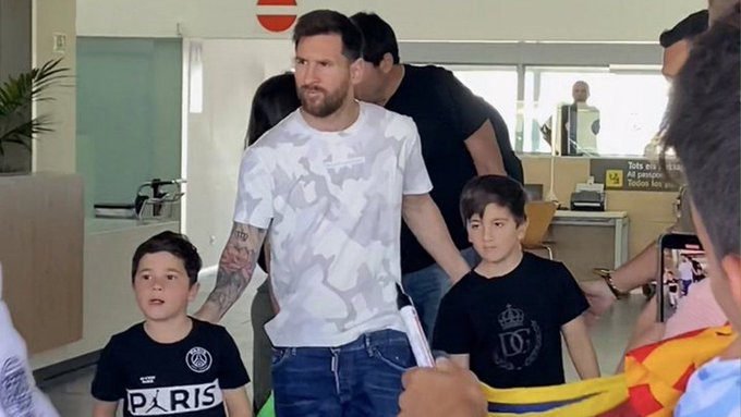 Lionel Messi y Antonela Roccuzzo se fueron del país