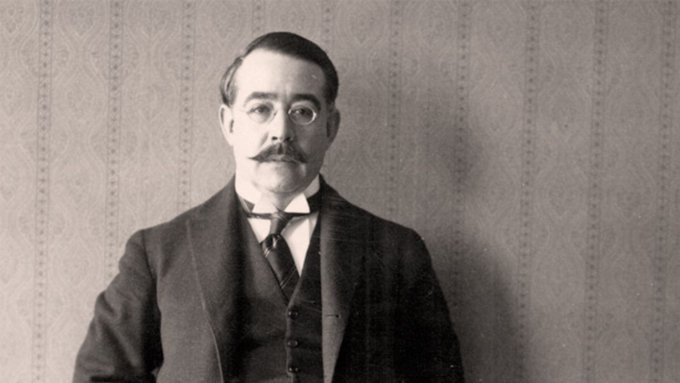 Efemérides: Día del Escritor