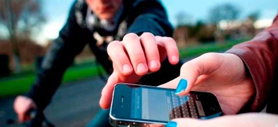 Familiar de un ladrón, devuelve lo robado