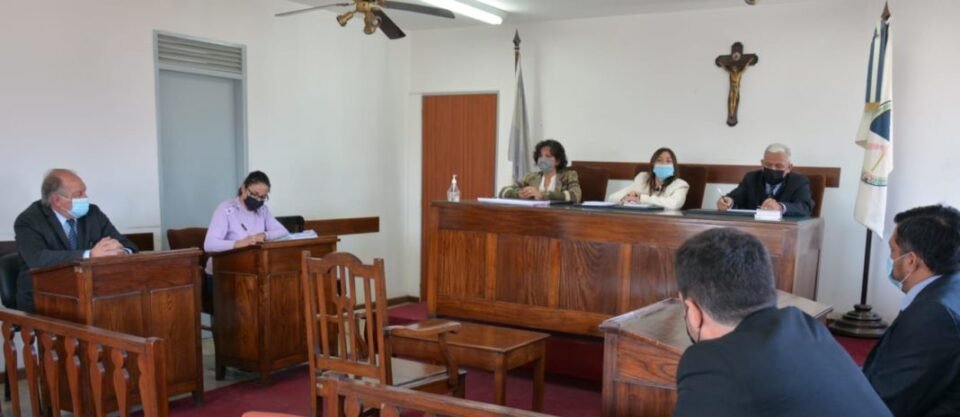 Condenan a Policía jujeño por violación.