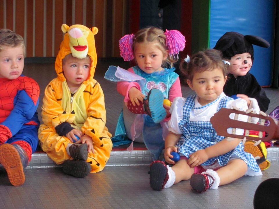 Activa tu poder, invitan a que los niños vayan disfrazados a vacunarse