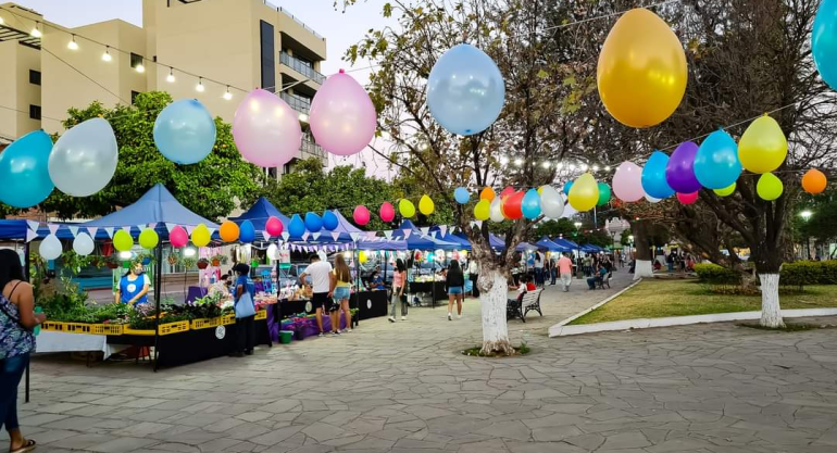 Expo Venta Navideña en Ciudad Perico.
