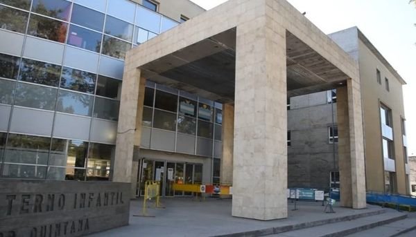 Dos jóvenes fueron atacados y están internados.