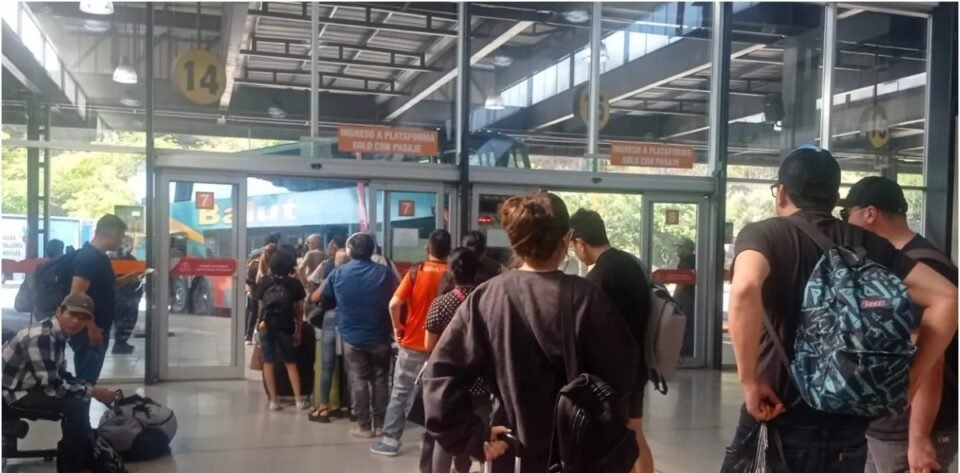 ¿Cuánto está el boleto para ir a Carnavalear?