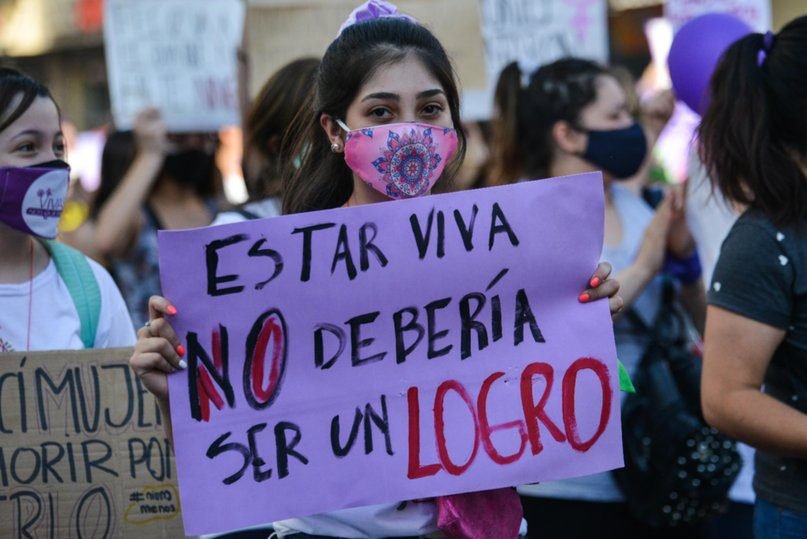 Hoy habrá una marcha por el Día de la Mujer en la Plaza Belgrano.