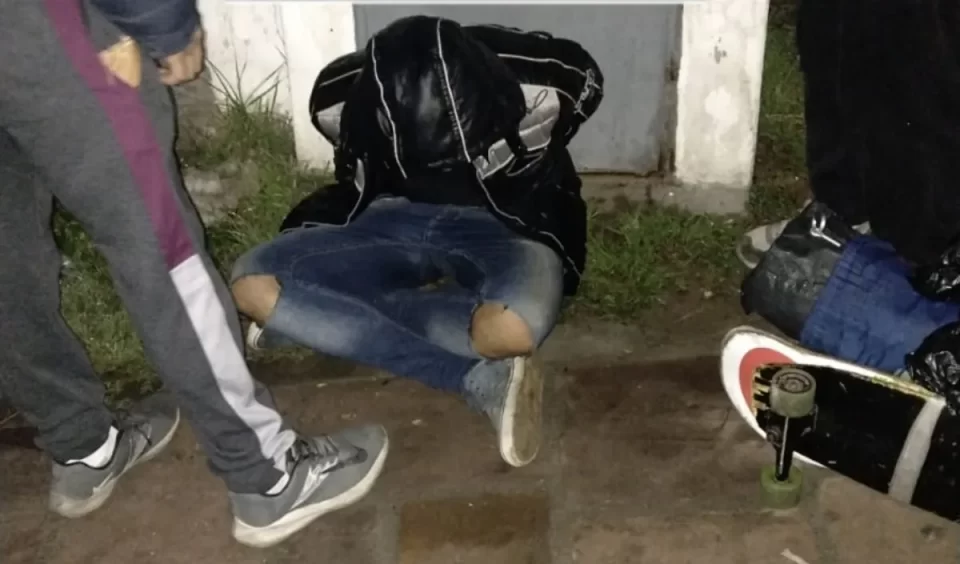 Detuvieron a un hombre en el Centro Capitalino, que tenía pedido de captura de Buenos Aires.