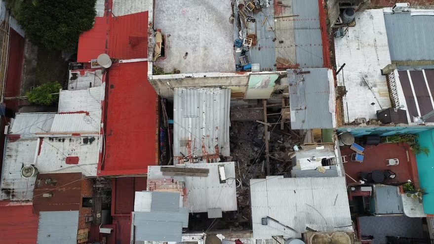 Tragedia en Floresta tras el derrumbe de una casa